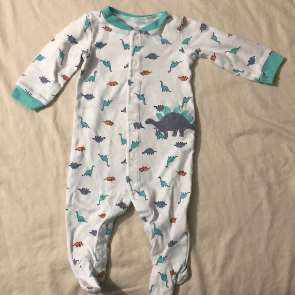 Carters dino footies